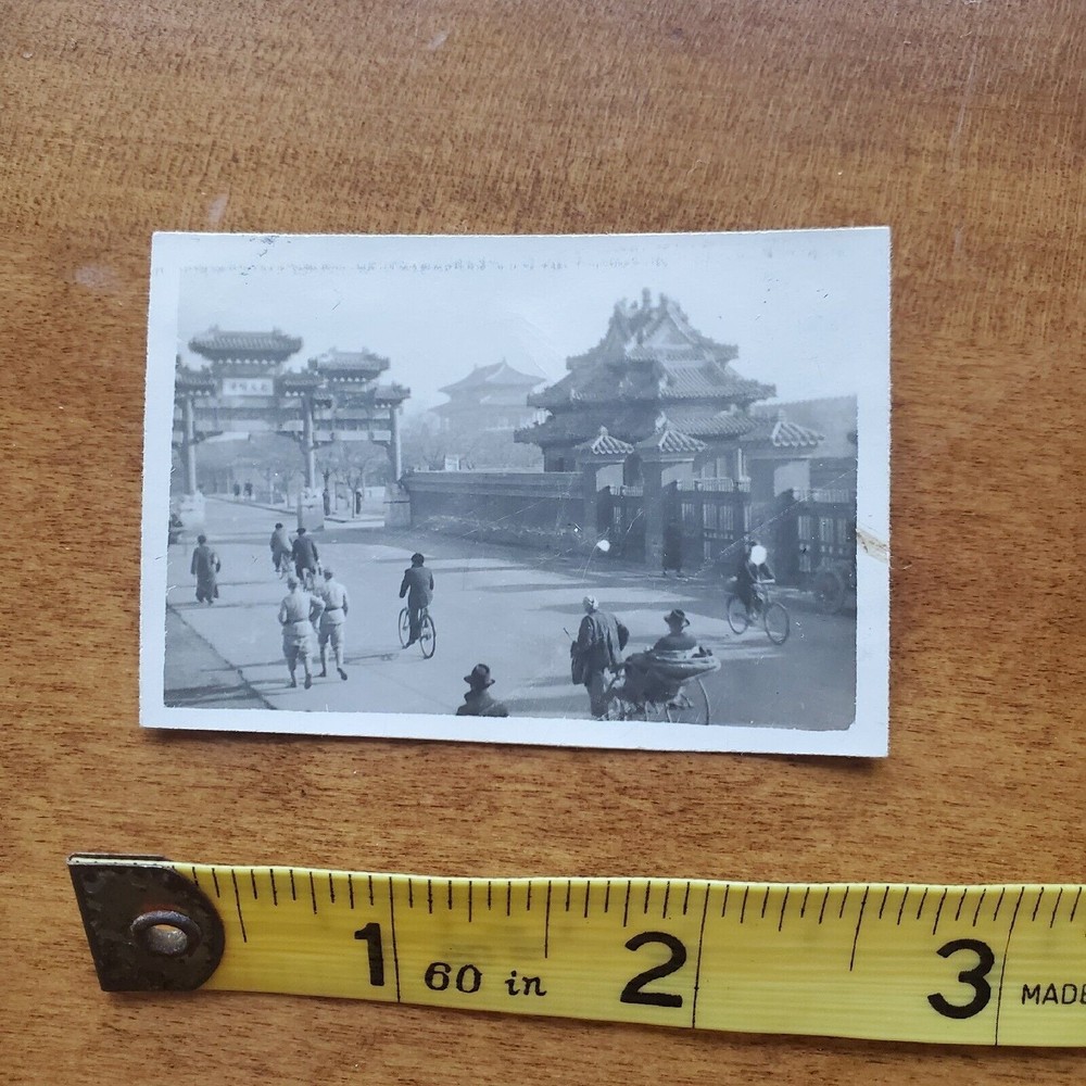 Vintage War Time Photo Soldiers Eastern Architecture Rikshaw Bicycles 2 1/2"x2" - Picture 3 of 4